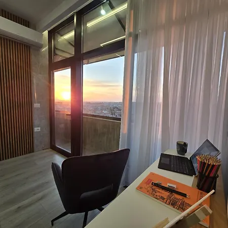 Gallery - Urban View Apartment *